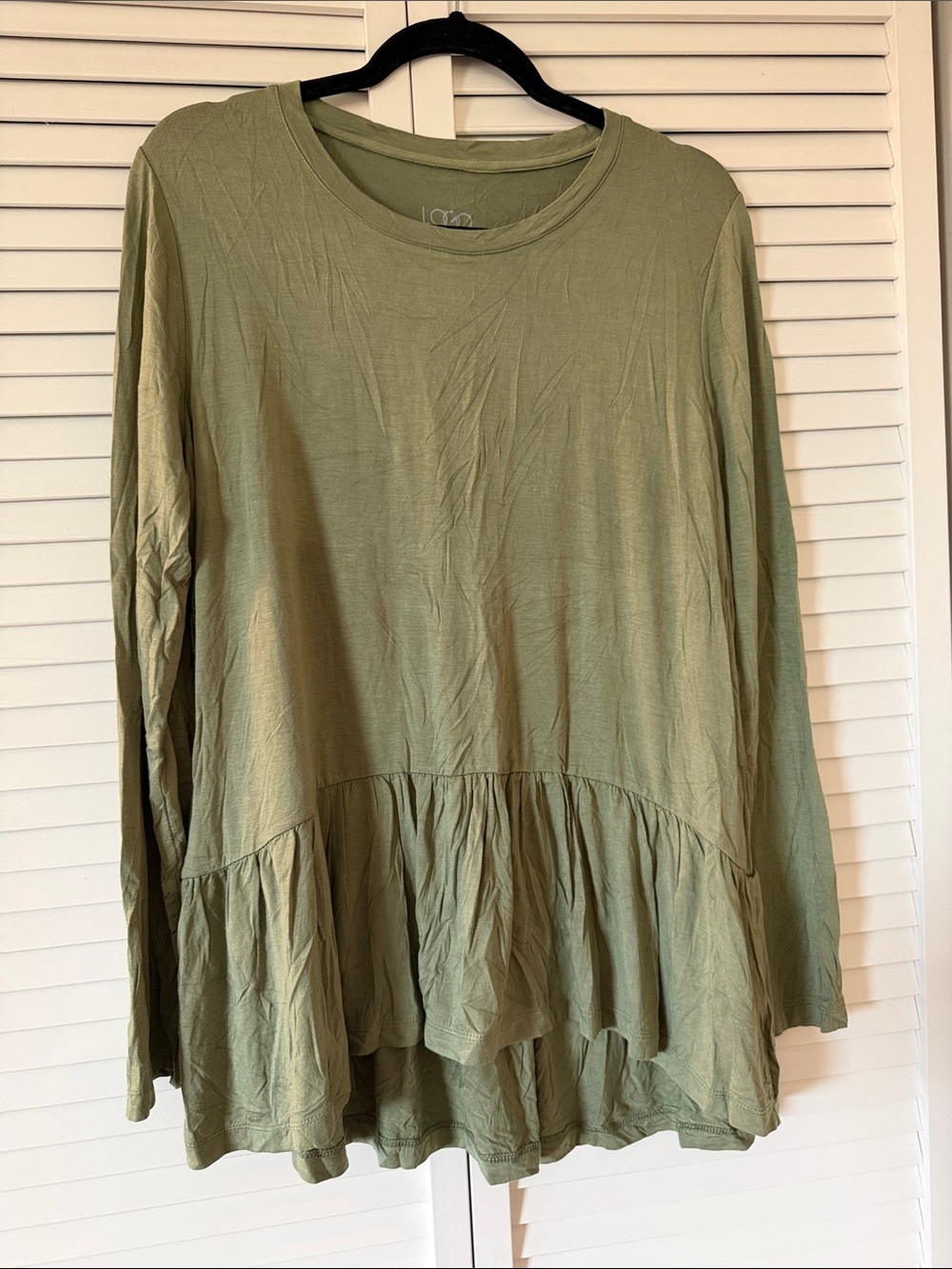 LOGO by Lori Goldstein Olive Green Long Sleeve Peplum Tunic